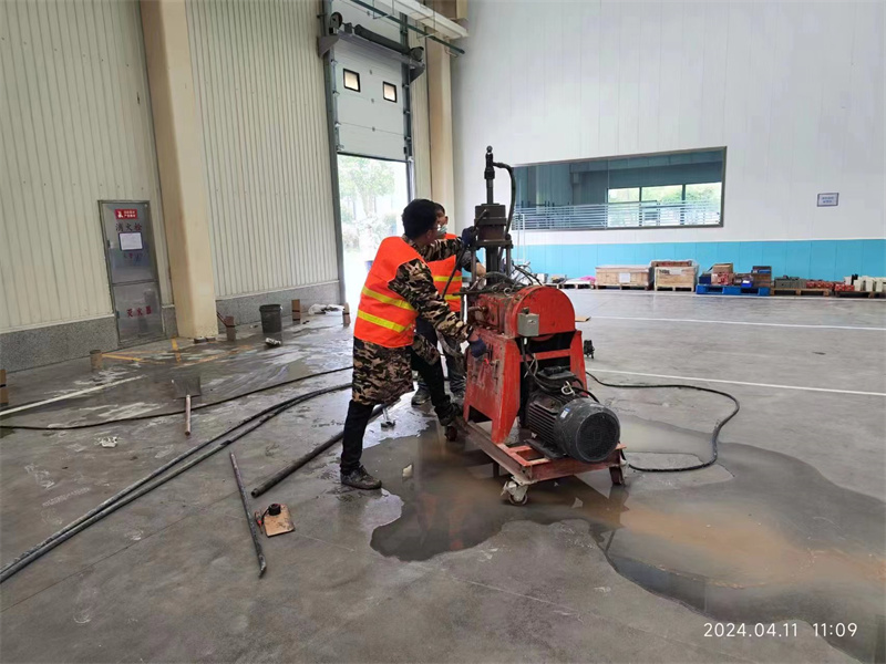 额敏厂房地面下沉塌陷注浆加固施工